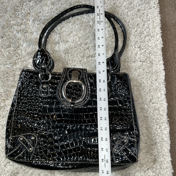 Vintage Cato Embossed Faux Leather Purse - Picture 11 of 13